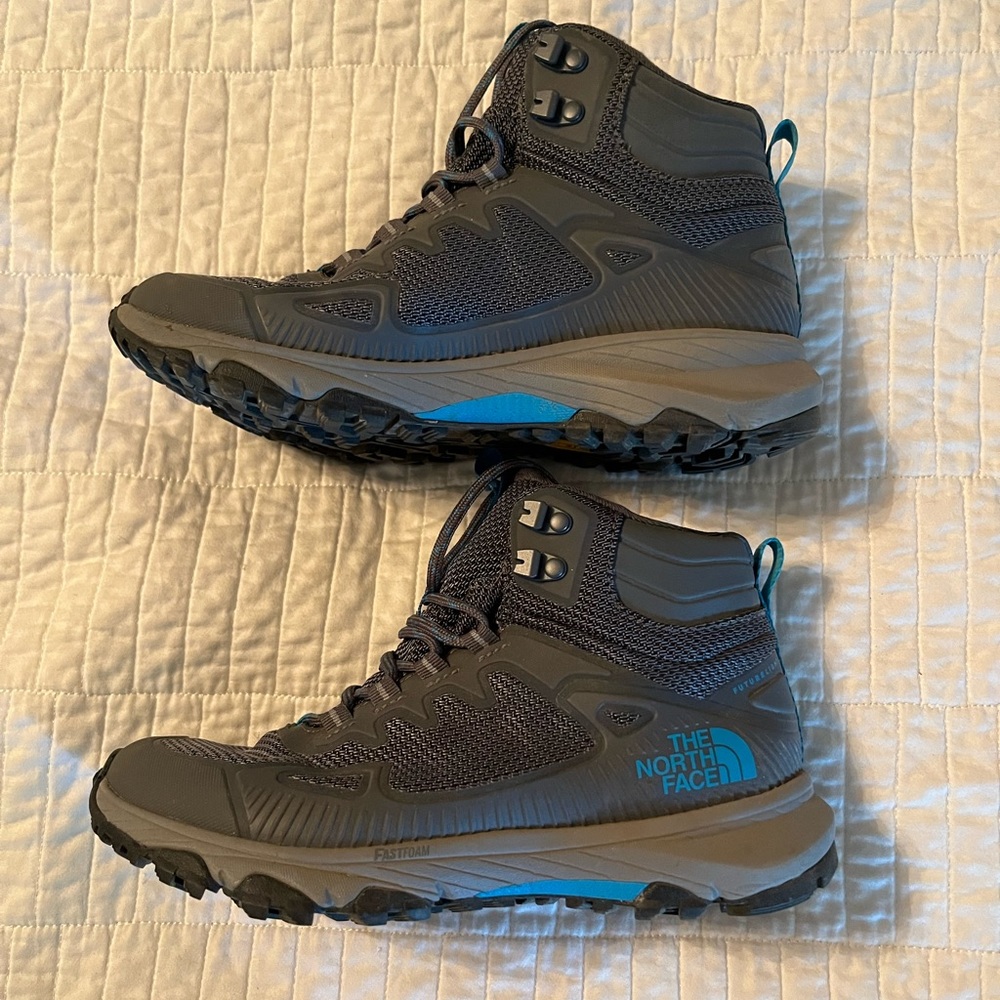 The North Face Ultra Fastpack IV Mid Futurelight hiking boots, Sz 6